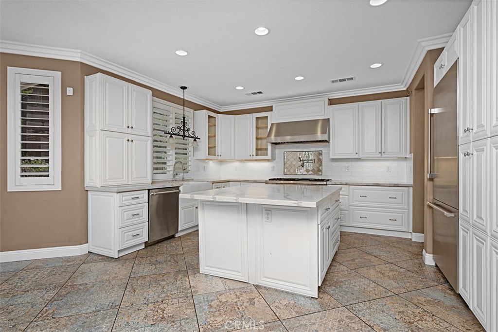 MLS #NP25150709 image #7