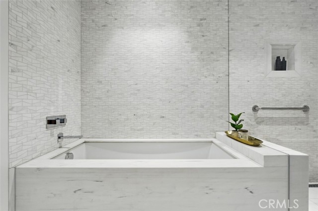 MLS #NP25151125 image #20