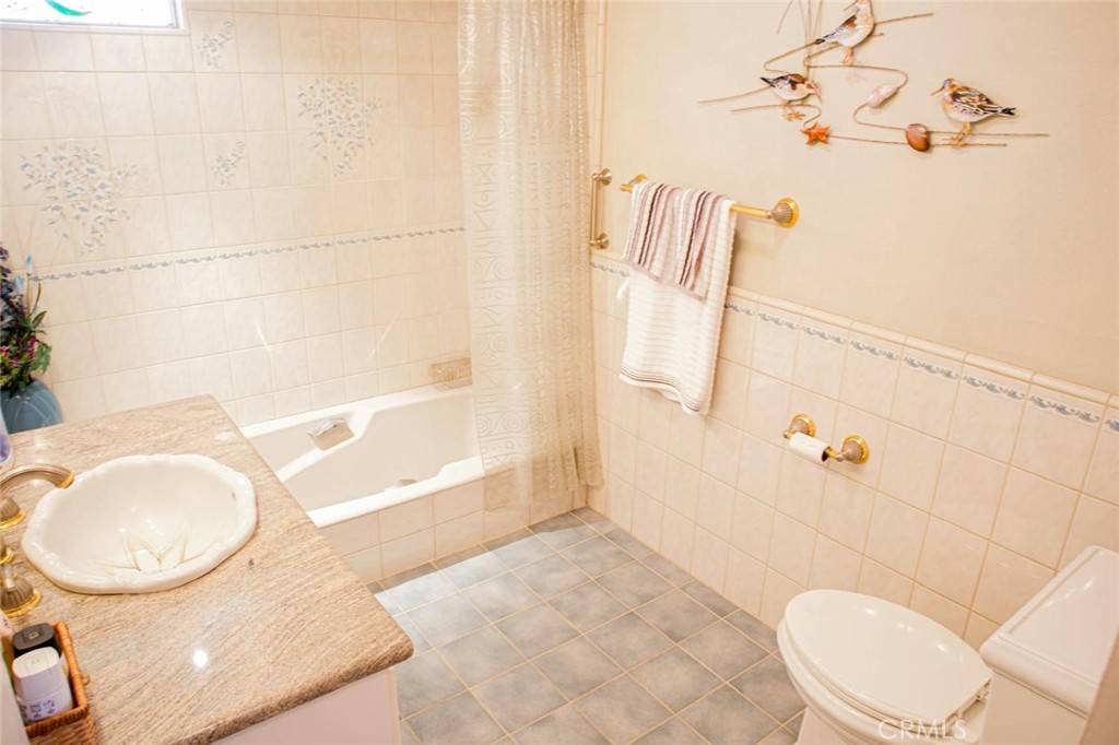 MLS #NP25151535 image #15