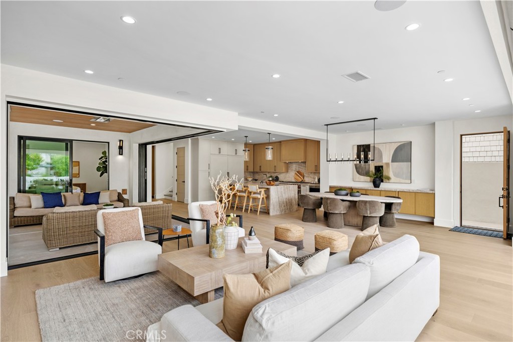 MLS #NP25153049 image #9