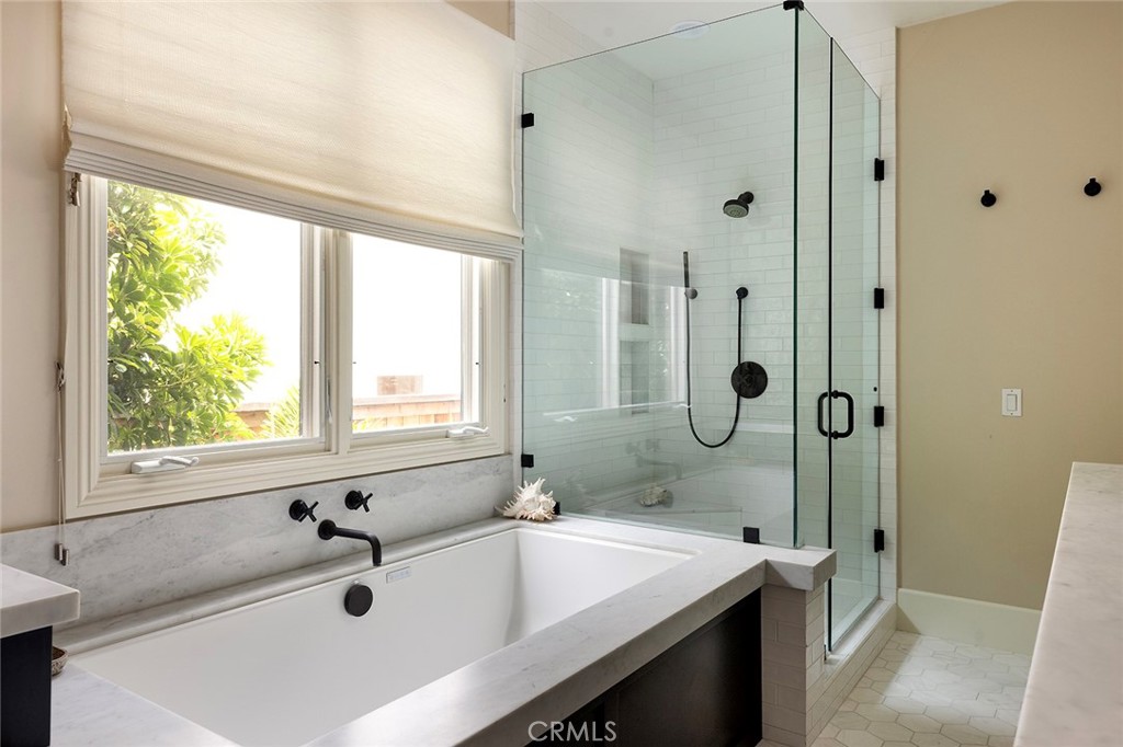 MLS #NP25155193 image #25