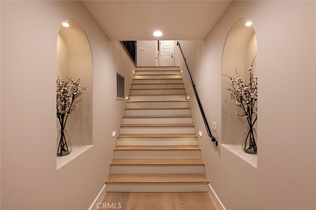 MLS #NP25155193 image #36