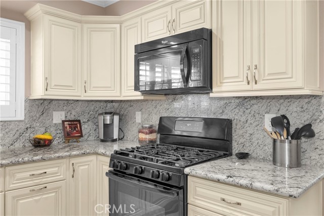 MLS #NP25156222 image #11