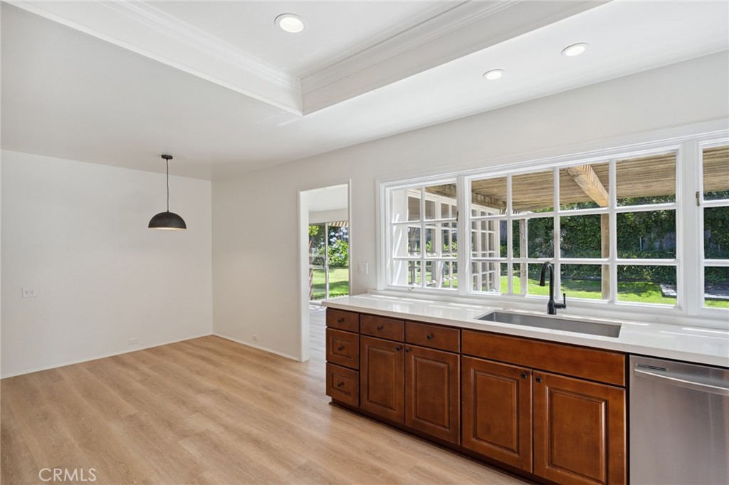 MLS #NP25157074 image #7