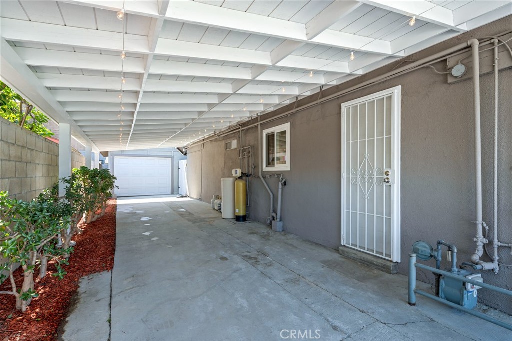 MLS #NP25159026 image #24