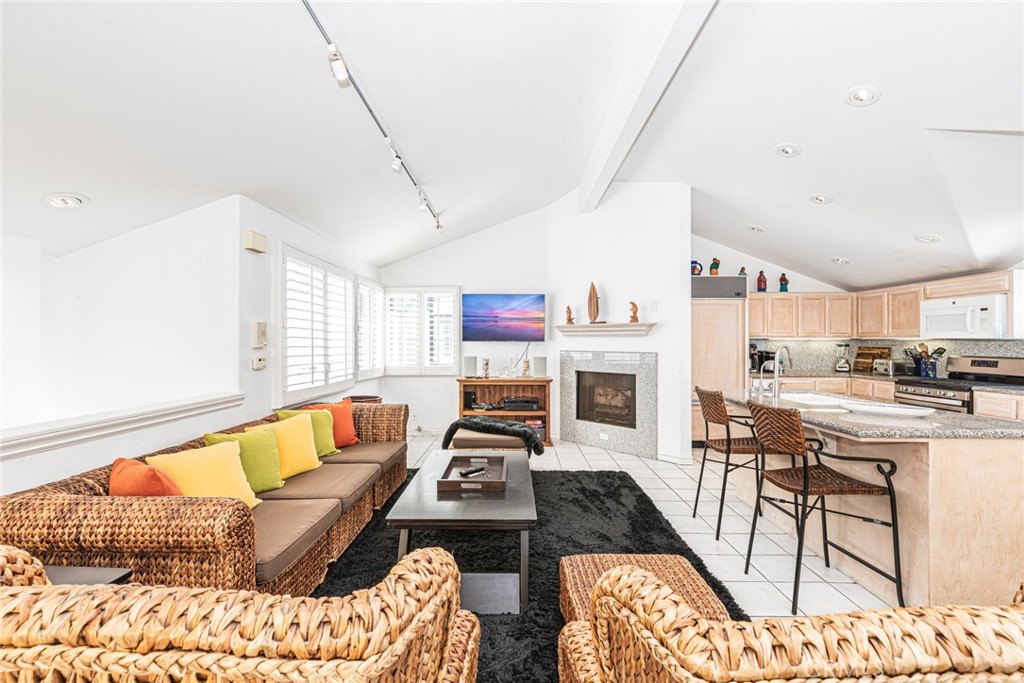 MLS #NP25160473 image #11