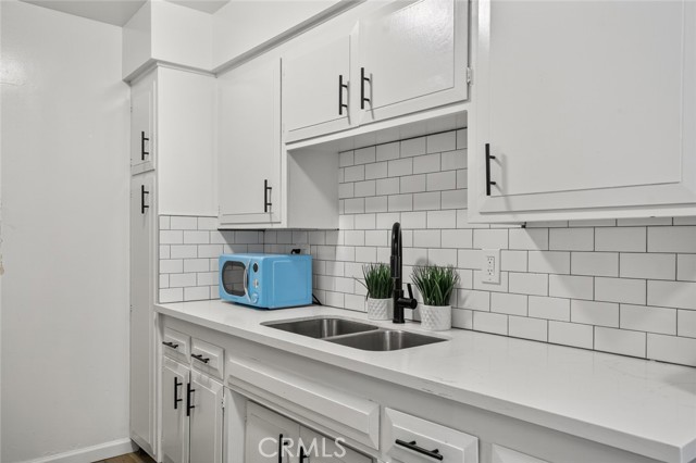 MLS #NP25163290 image #8