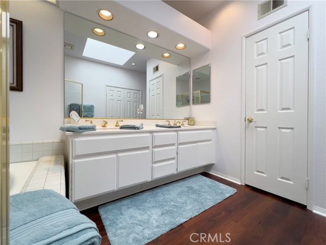 MLS #NP25163472 image #16