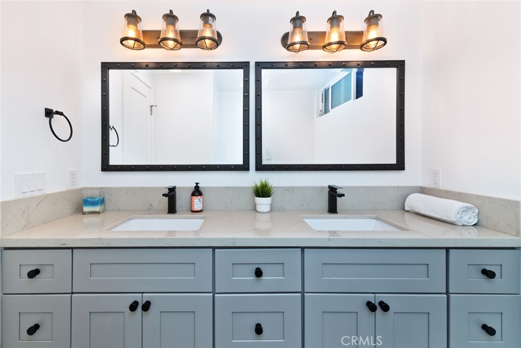 MLS #NP25165998 image #23