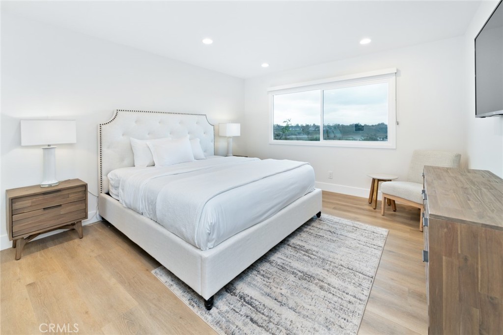 MLS #NP25165998 image #25