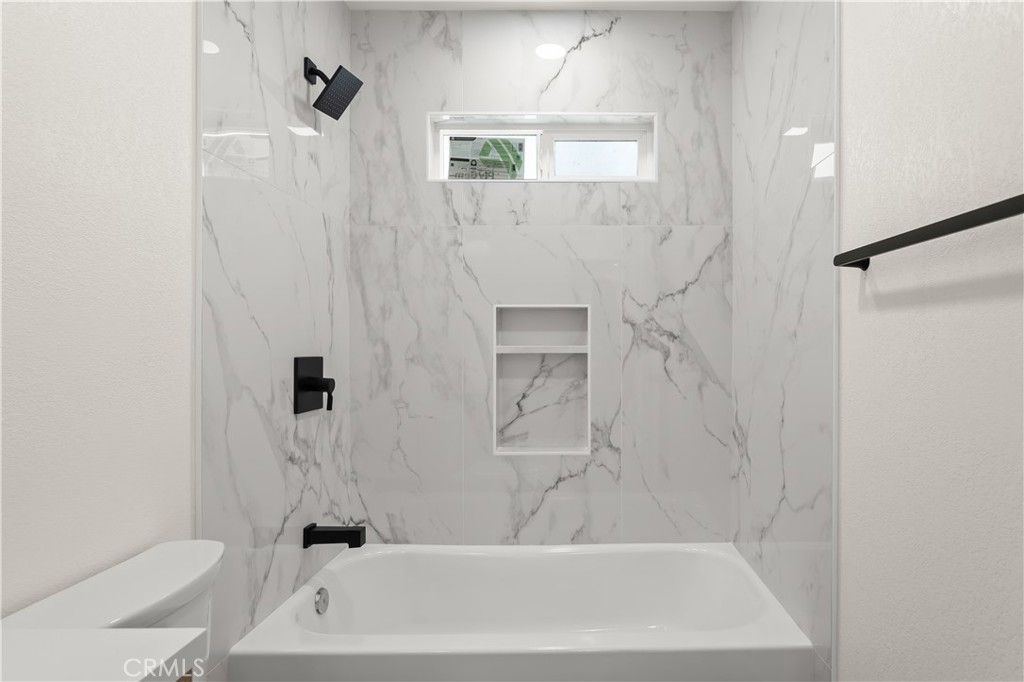 MLS #NP25167689 image #8