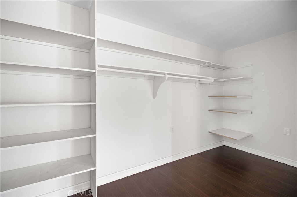 MLS #NP25171790 image #10