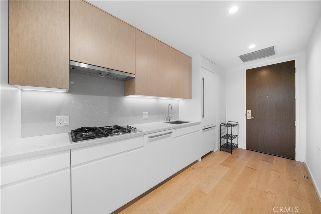 MLS #NP25175092 image #4