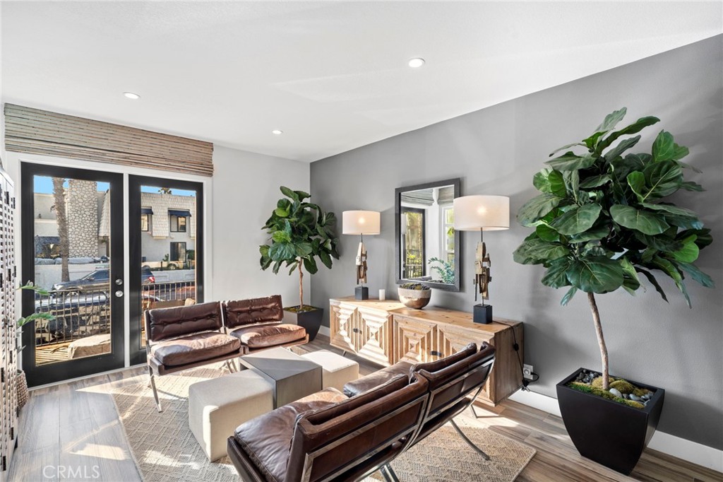 MLS #NP25176316 image #4