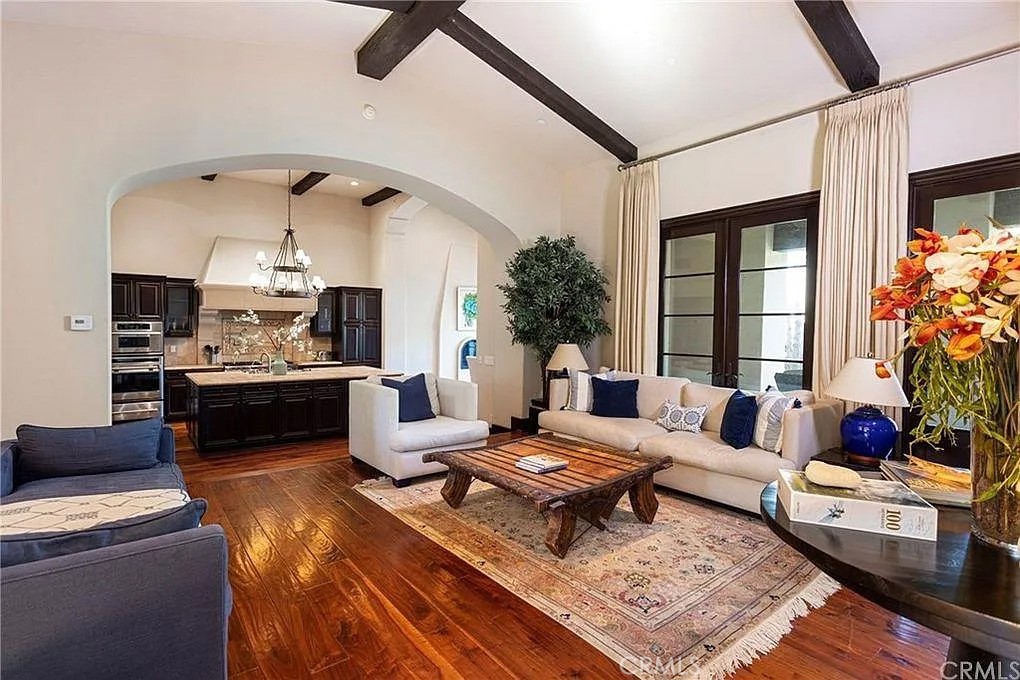 MLS #NP25178567 image #10