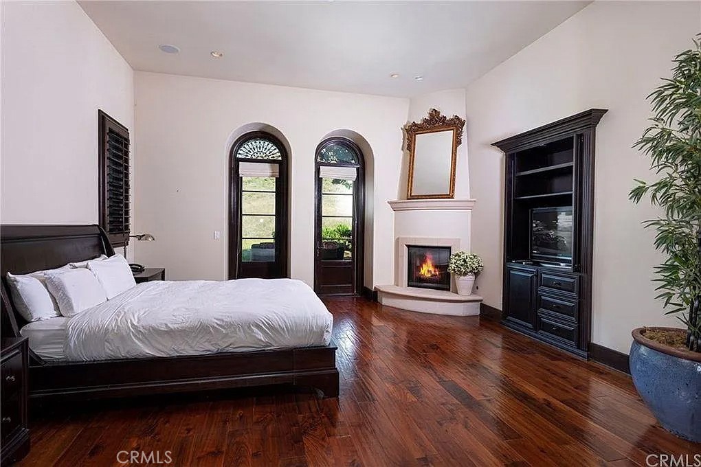 MLS #NP25178567 image #15