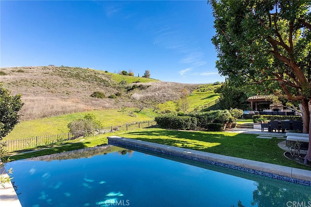 MLS #NP25178567 image #18