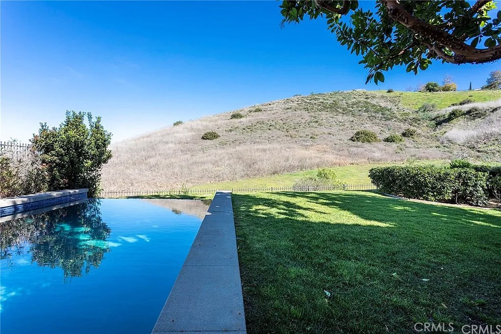 MLS #NP25178567 image #19