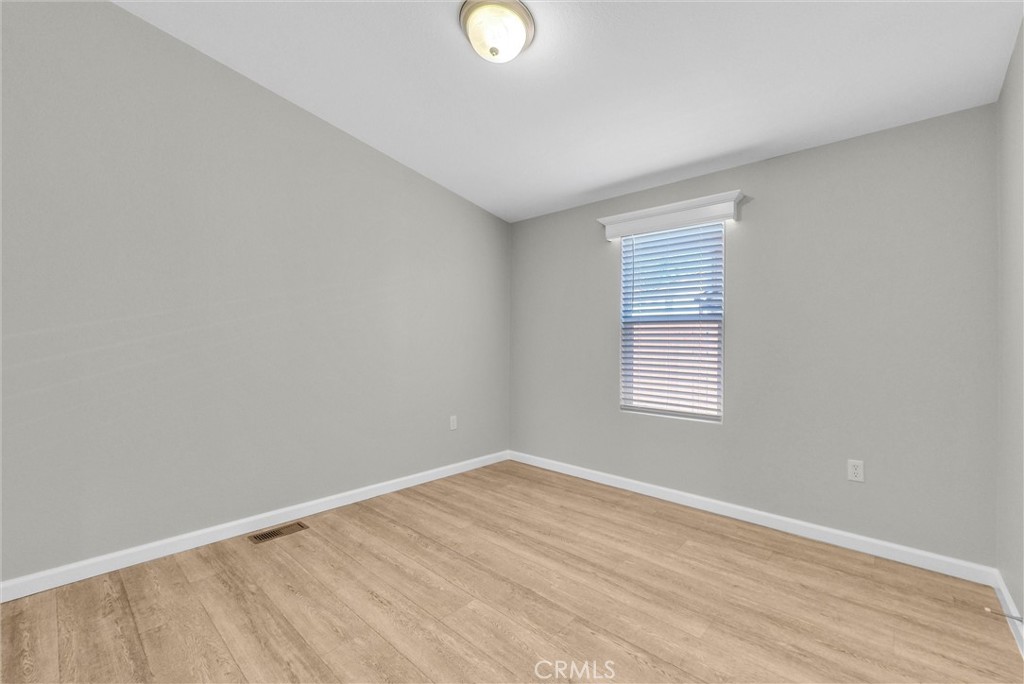 MLS #NP25178783 image #12