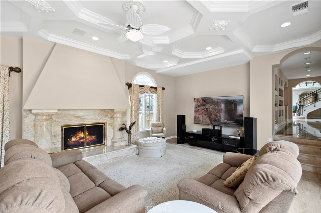 MLS #NP25180778 image #2