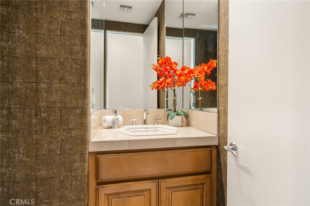 MLS #NP25180824 image #13