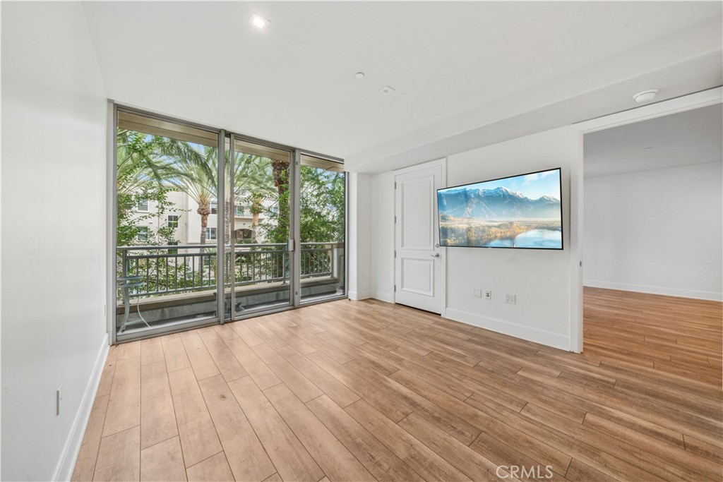 MLS #NP25182252 image #11