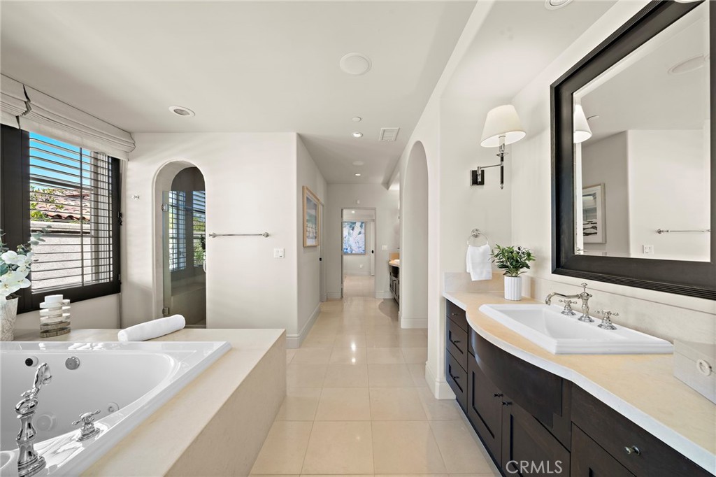 MLS #NP25183118 image #32