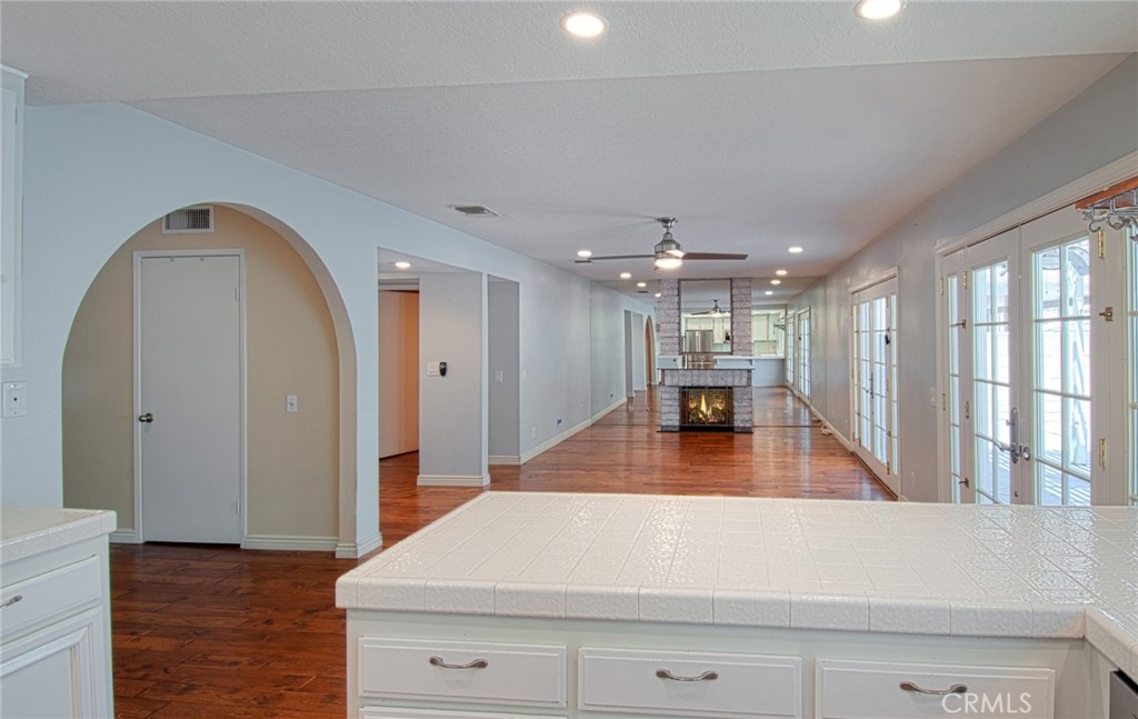 MLS #NP25183570 image #20