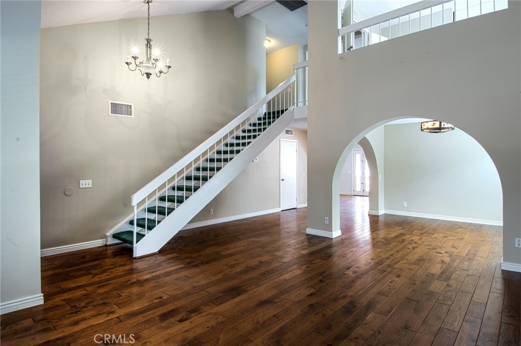 MLS #NP25183570 image #4