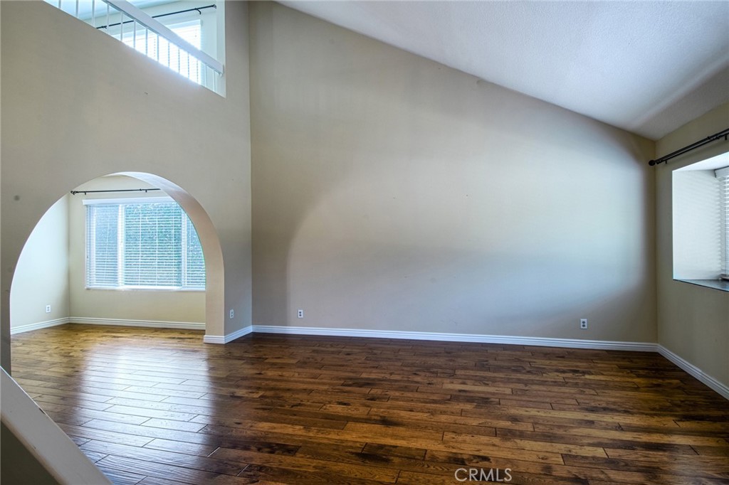 MLS #NP25183570 image #7