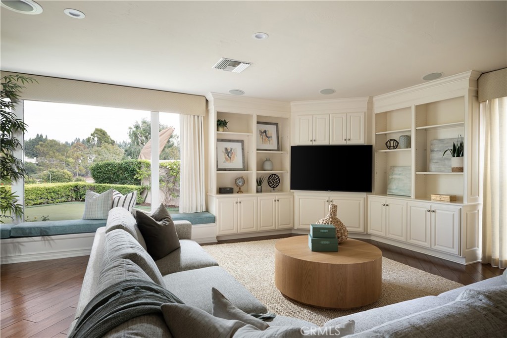 MLS #NP25184365 image #3