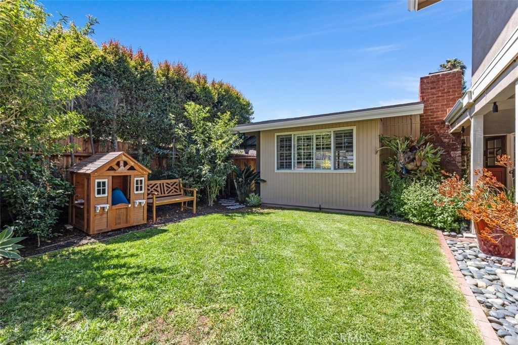 MLS #NP25184410 image #2