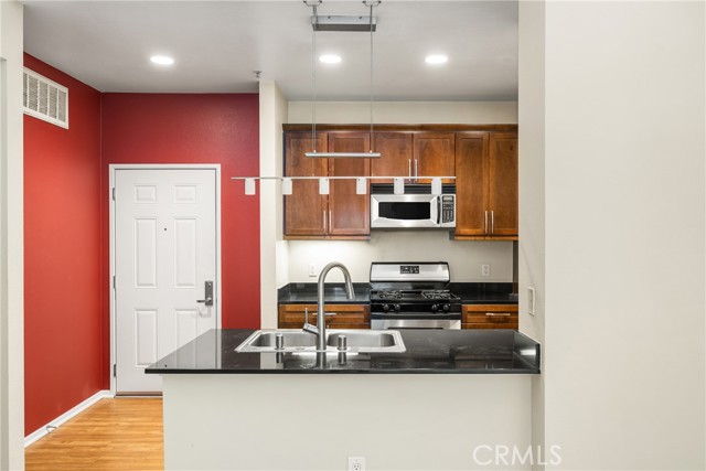 MLS #NP25184977 image #9