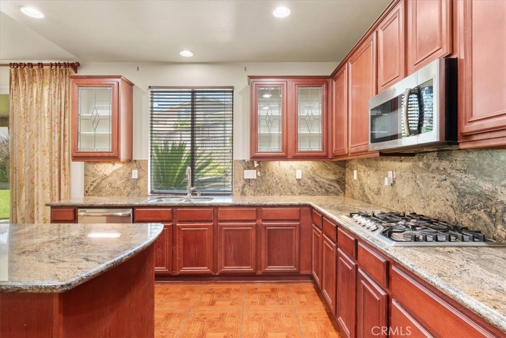 MLS #NP25185602 image #8