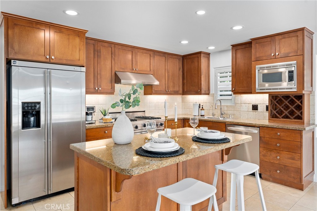 MLS #NP25185763 image #2