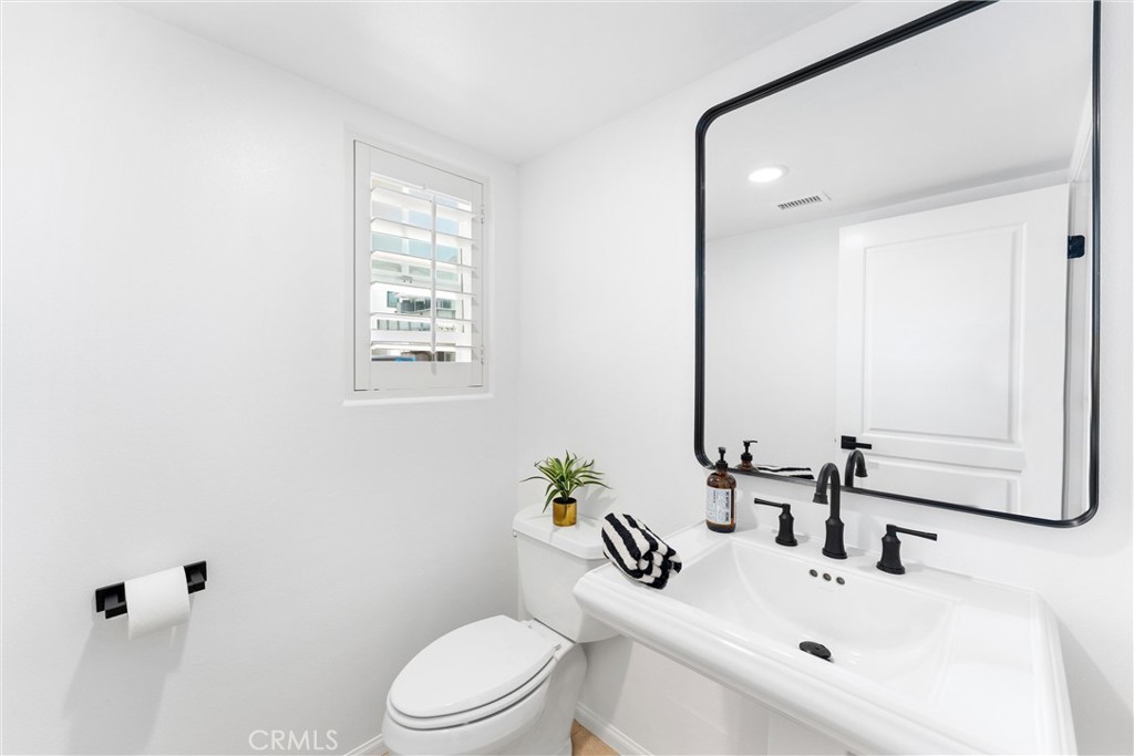 MLS #NP25185763 image #6