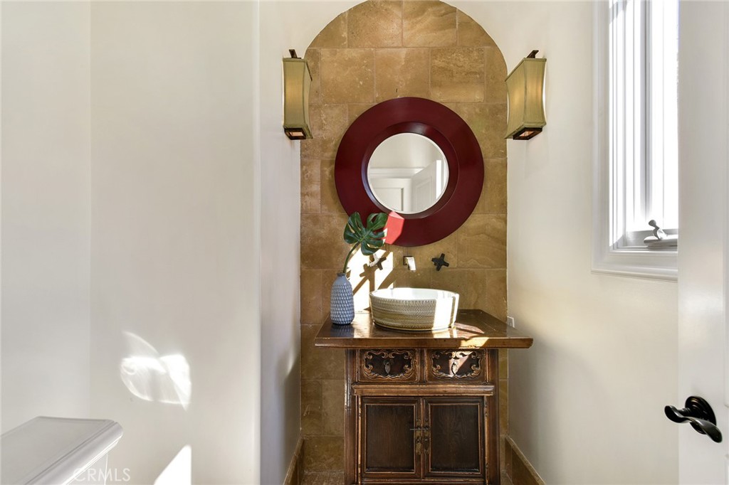 MLS #NP25185879 image #20