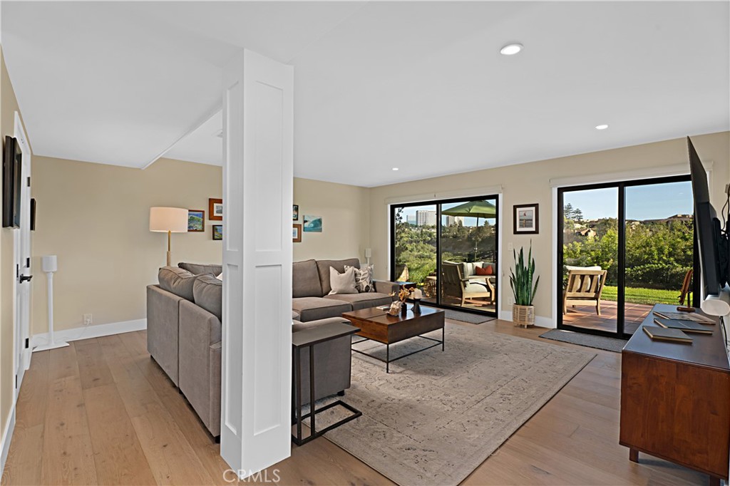 MLS #NP25185990 image #25