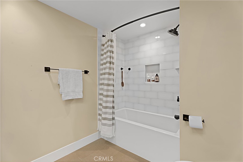 MLS #NP25185990 image #30