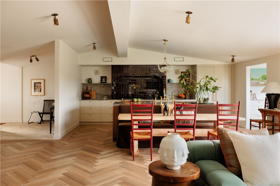 MLS #NP25186598 image #5