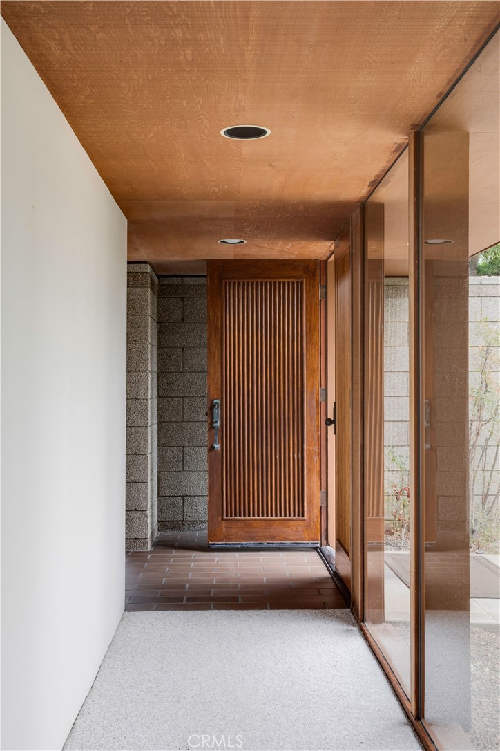 MLS #NP25187933 image #2