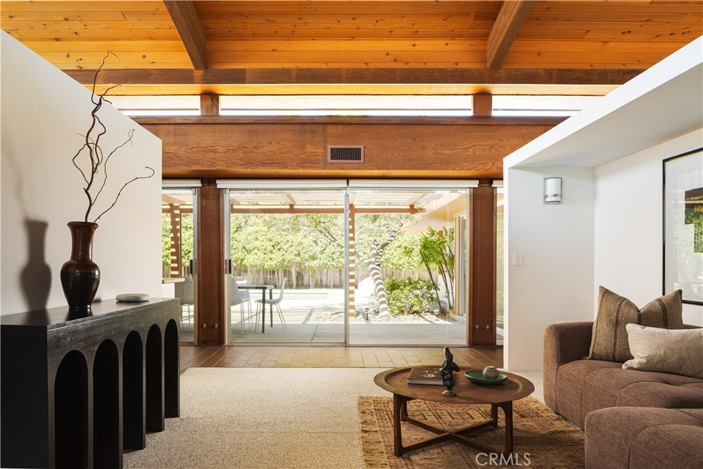 MLS #NP25187933 image #7