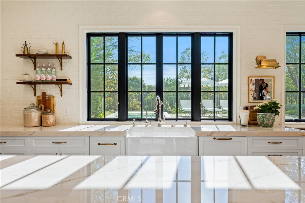 MLS #NP25188347 image #10