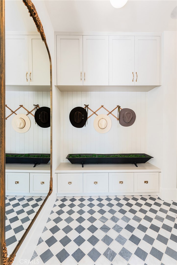 MLS #NP25188347 image #17