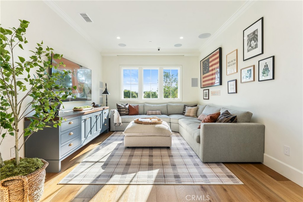 MLS #NP25188347 image #19