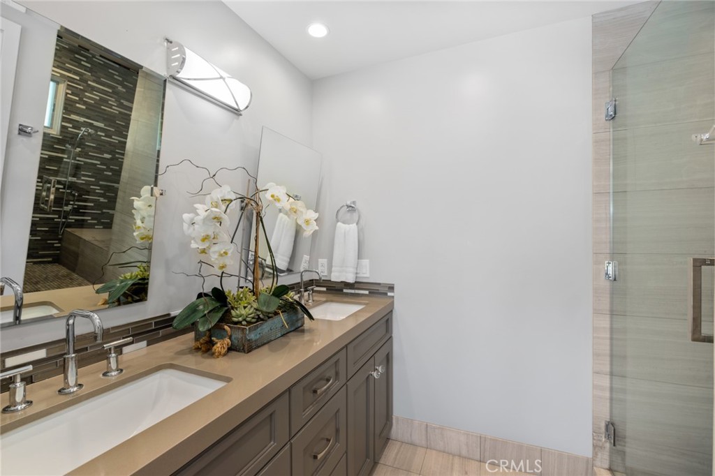 MLS #NP25188390 image #23