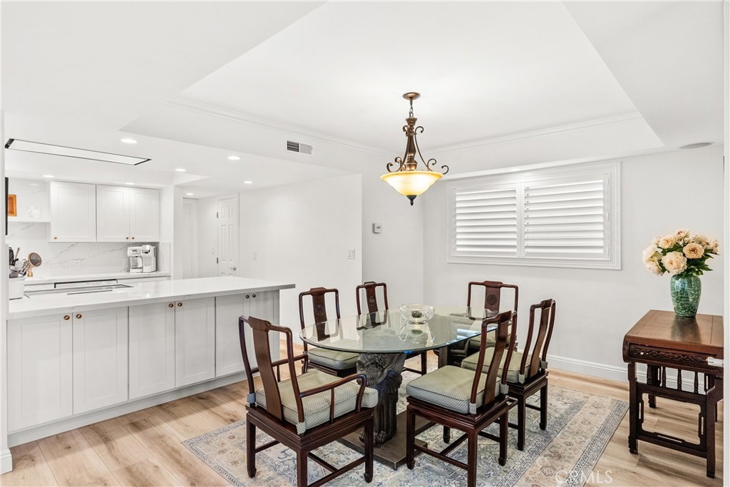 MLS #NP25190418 image #4