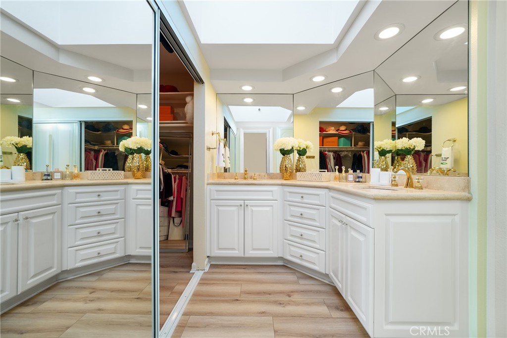 MLS #NP25191059 image #12