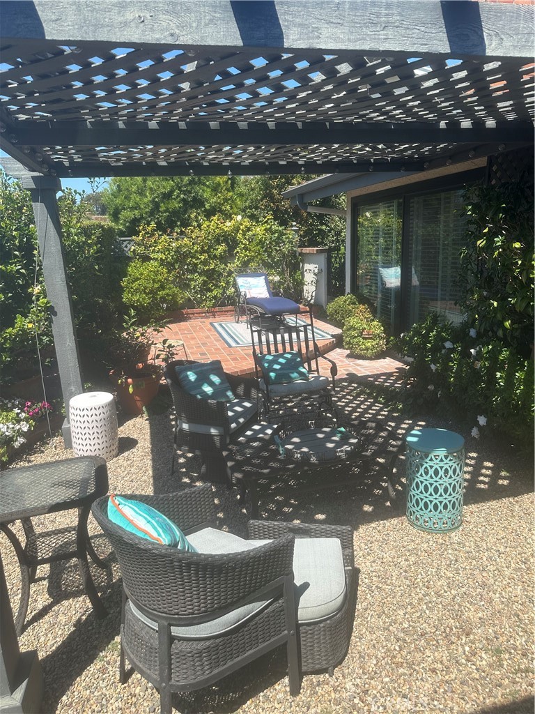 MLS #NP25191136 image #2