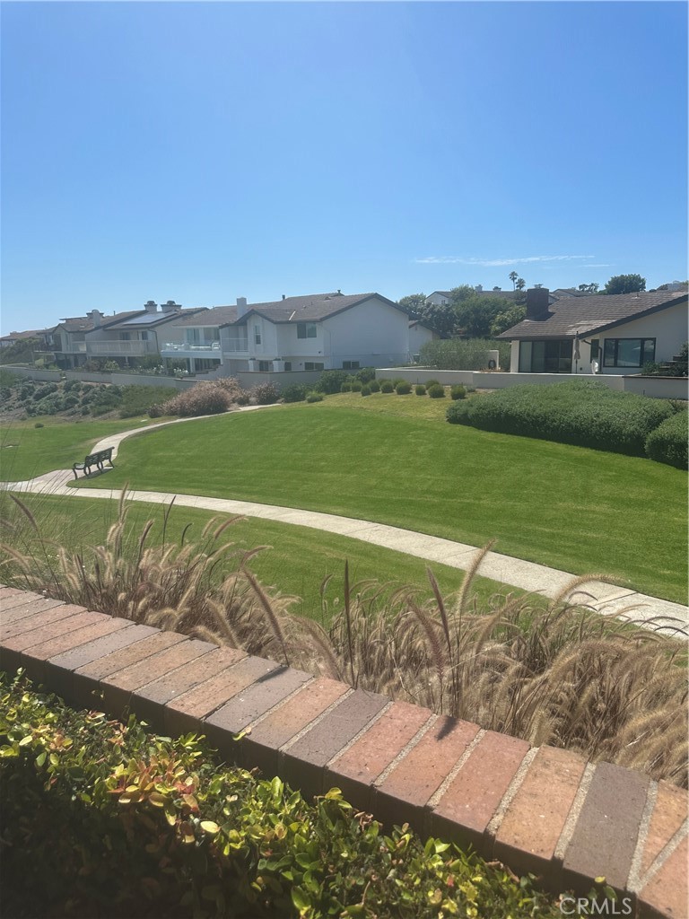 MLS #NP25191136 image #5